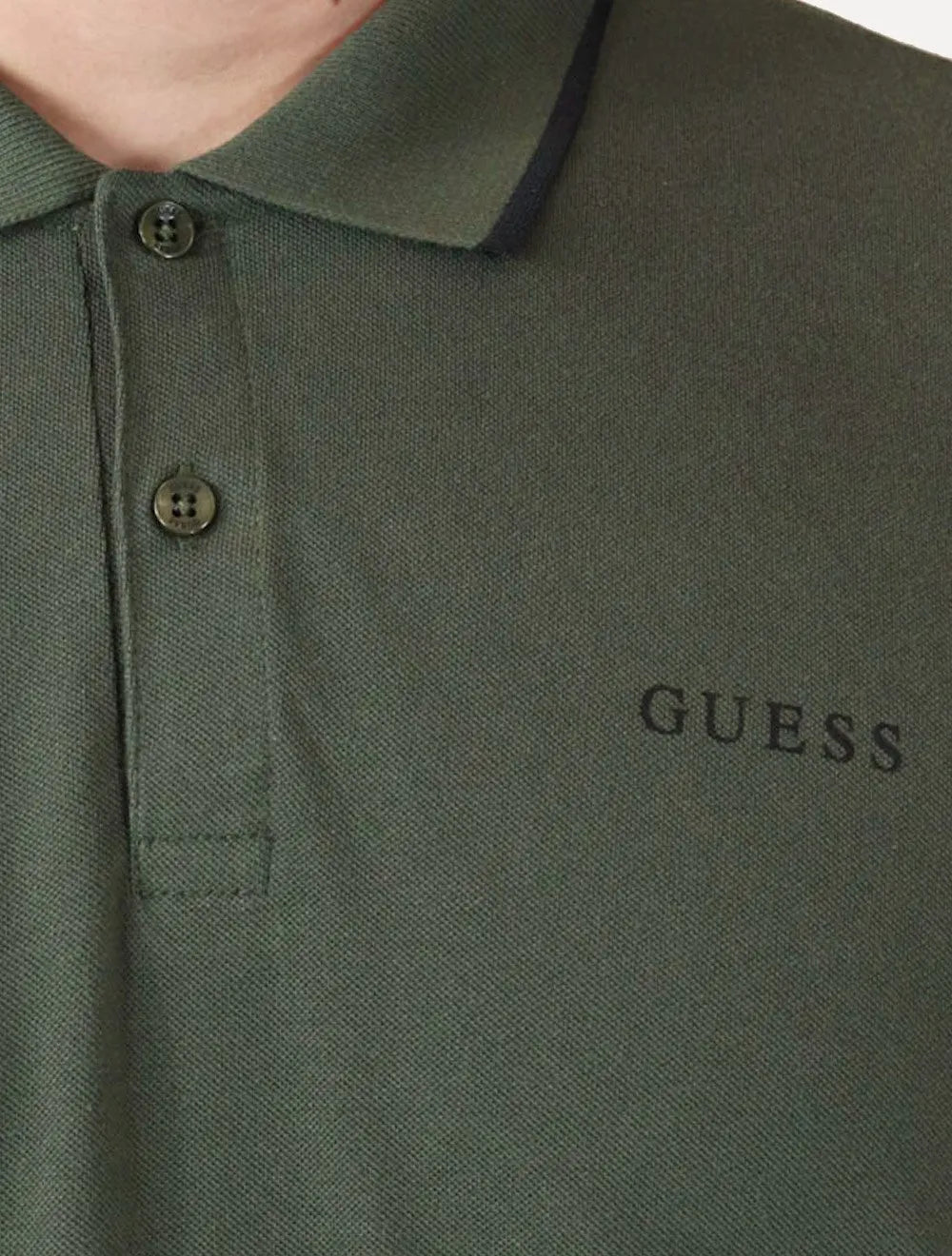 Polo Guess Masculina Piquet Silk Linear Dark Friso Verde Militar