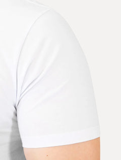 Camiseta Guess Masculina World Tour 2021 Branca