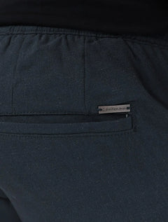 Bermuda Calvin Klein Jeans Masculina CK Mono Cargo Azul Marinho