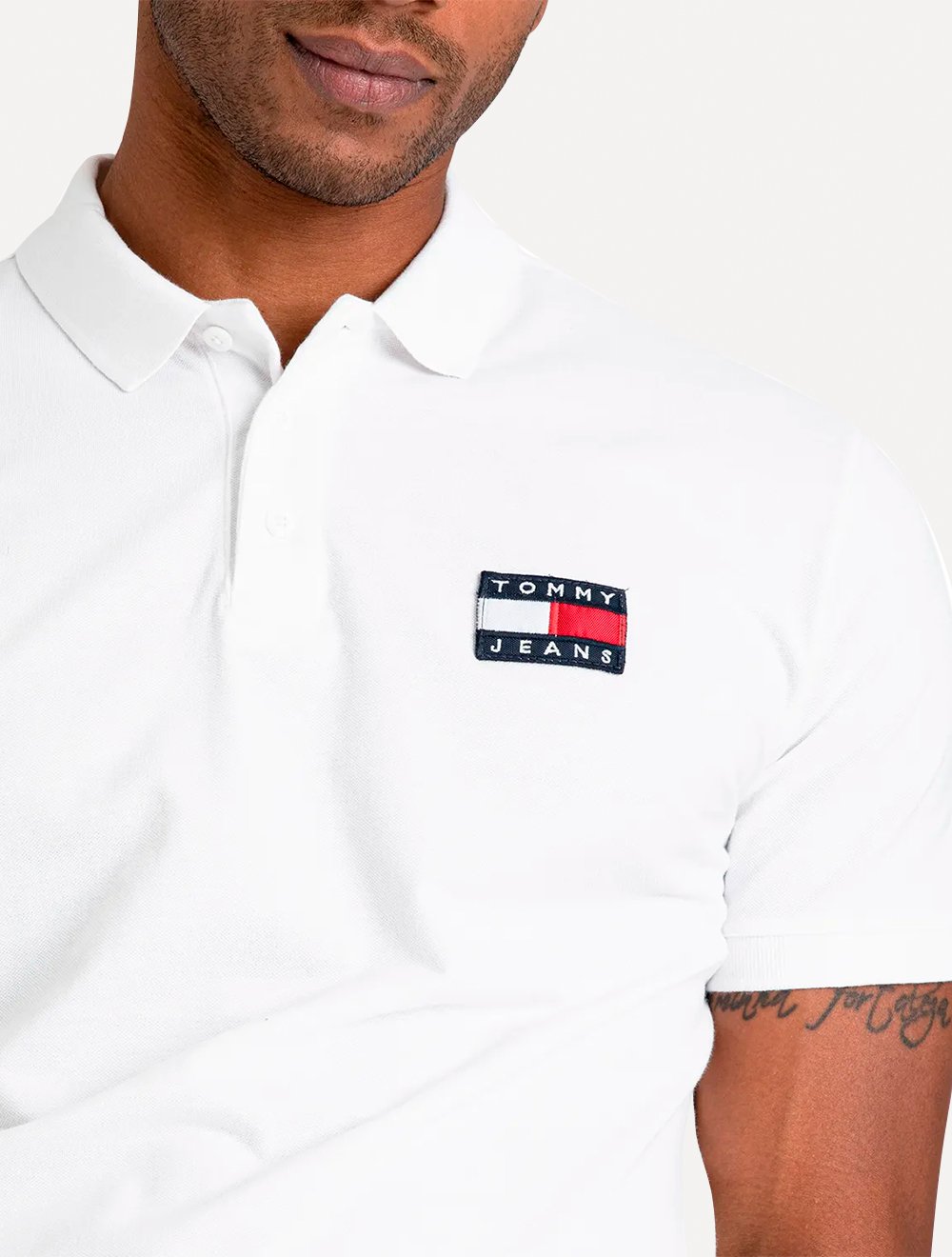 Polo Tommy Jeans Masculina Regular Classic Flag Badge Branca