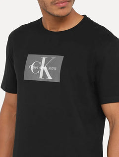 Camiseta Calvin Klein Jeans Masculina Issue Logo Grey Block Preta