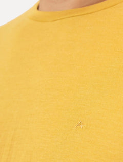 Camiseta Aramis Masculina Basic Lisa Mono Icon Mostarda