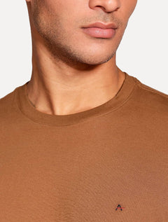 Camiseta Aramis Masculina Basic Lisa Dark Logo Marrom Médio