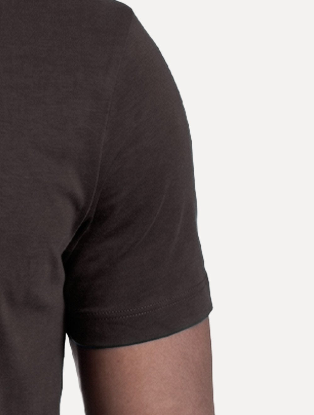 Camiseta Individual Masculina Slim Pima Soft Touch Logo Marrom Escuro