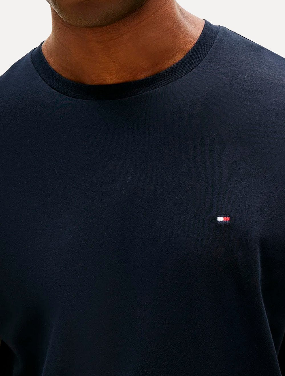 Camiseta Tommy Hilfiger Masculina Light Interlock Azul Marinho