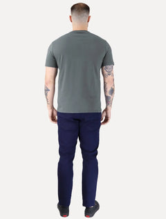 Camiseta Tommy Jeans Masculina Embroidered Signature Center Grafite