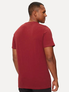 Camiseta Tommy Jeans Masculina Slim Linear Chest Vermelho Escuro