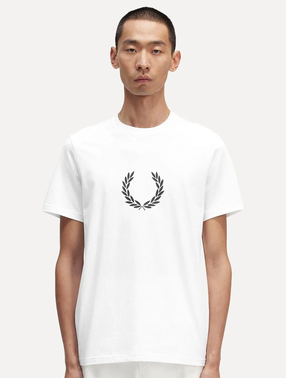 Camiseta Fred Perry Masculina Regular Laurel Wreath Graphic Branca