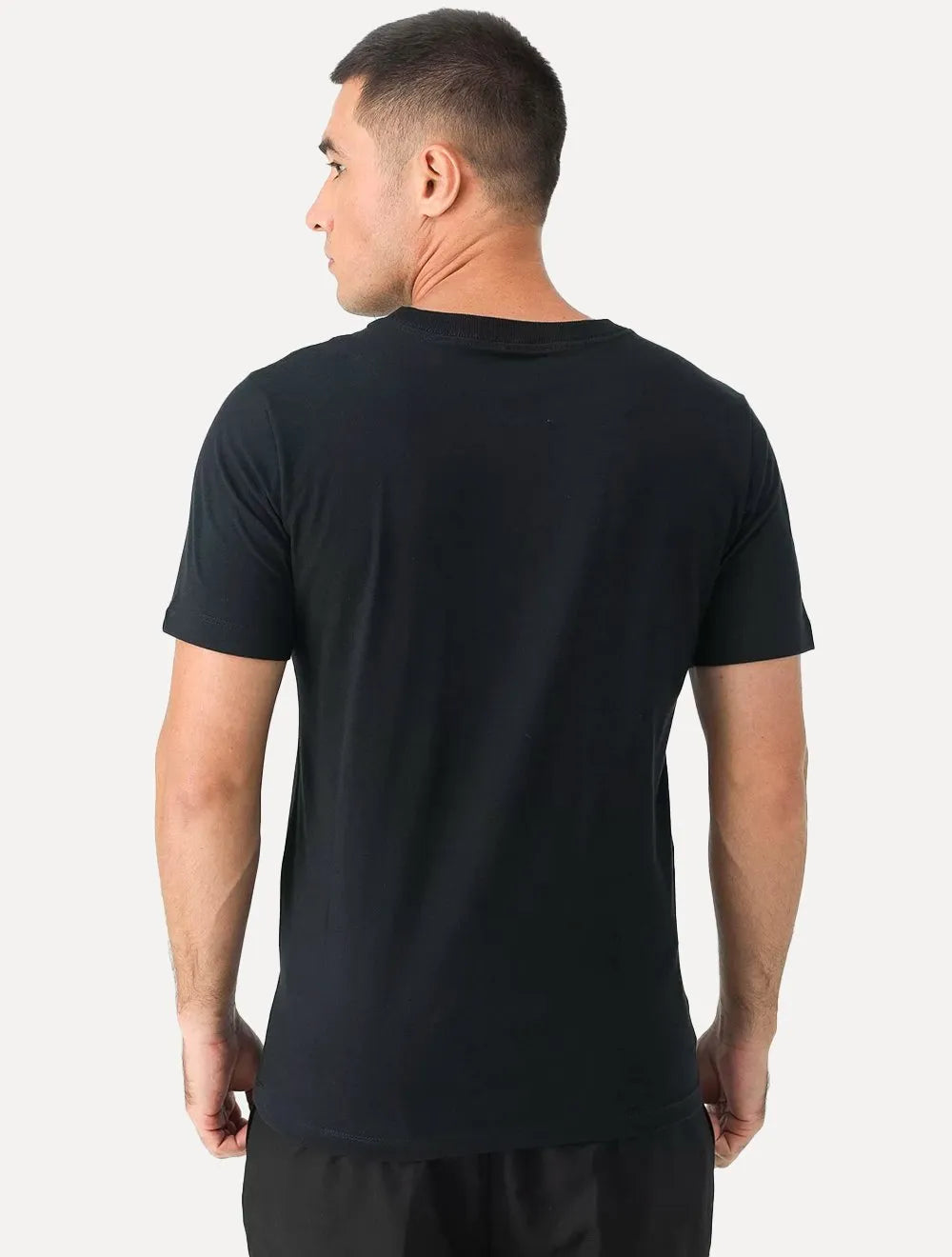 Camiseta New Era Masculina Essentials Tri Preta