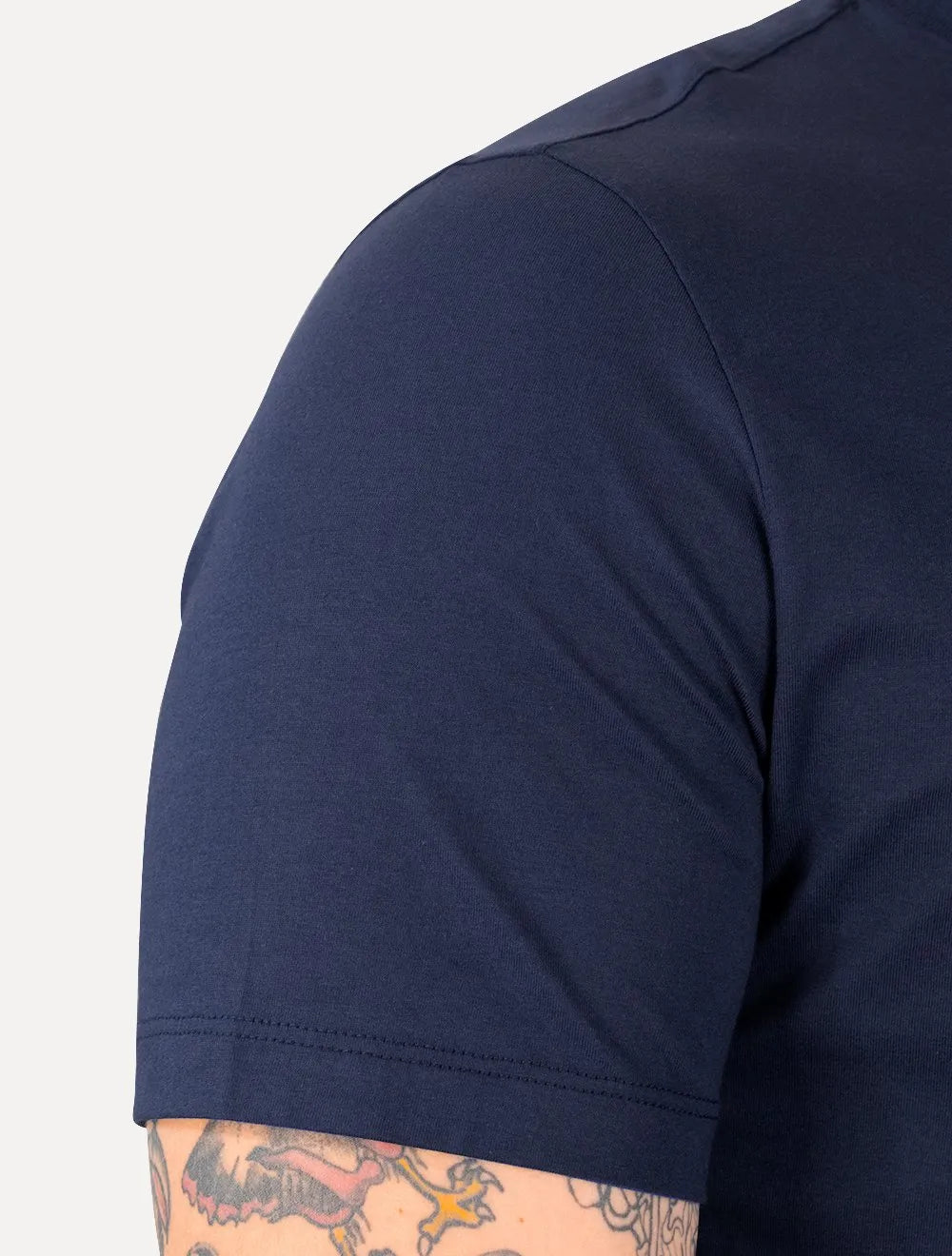 Camiseta Calvin Klein Masculina Meia Malha Basica Upper CK Azul Marinho