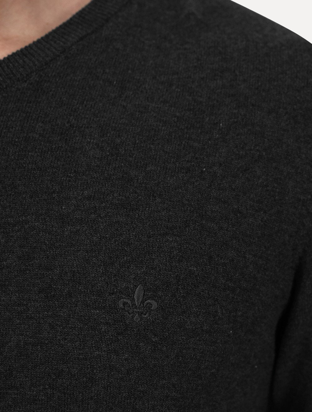 Suéter Dudalina Masculino Basico Tricot V-Neck Cotton Cinza Mescla Escuro