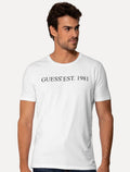 Camiseta Guess Masculina Est 1981 Relevo Branca