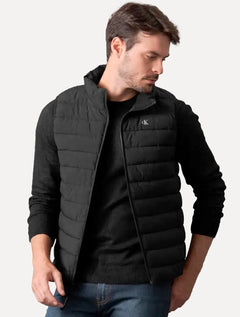 Colete Calvin Klein Jeans Masculino Logo Peito Fosco Preto