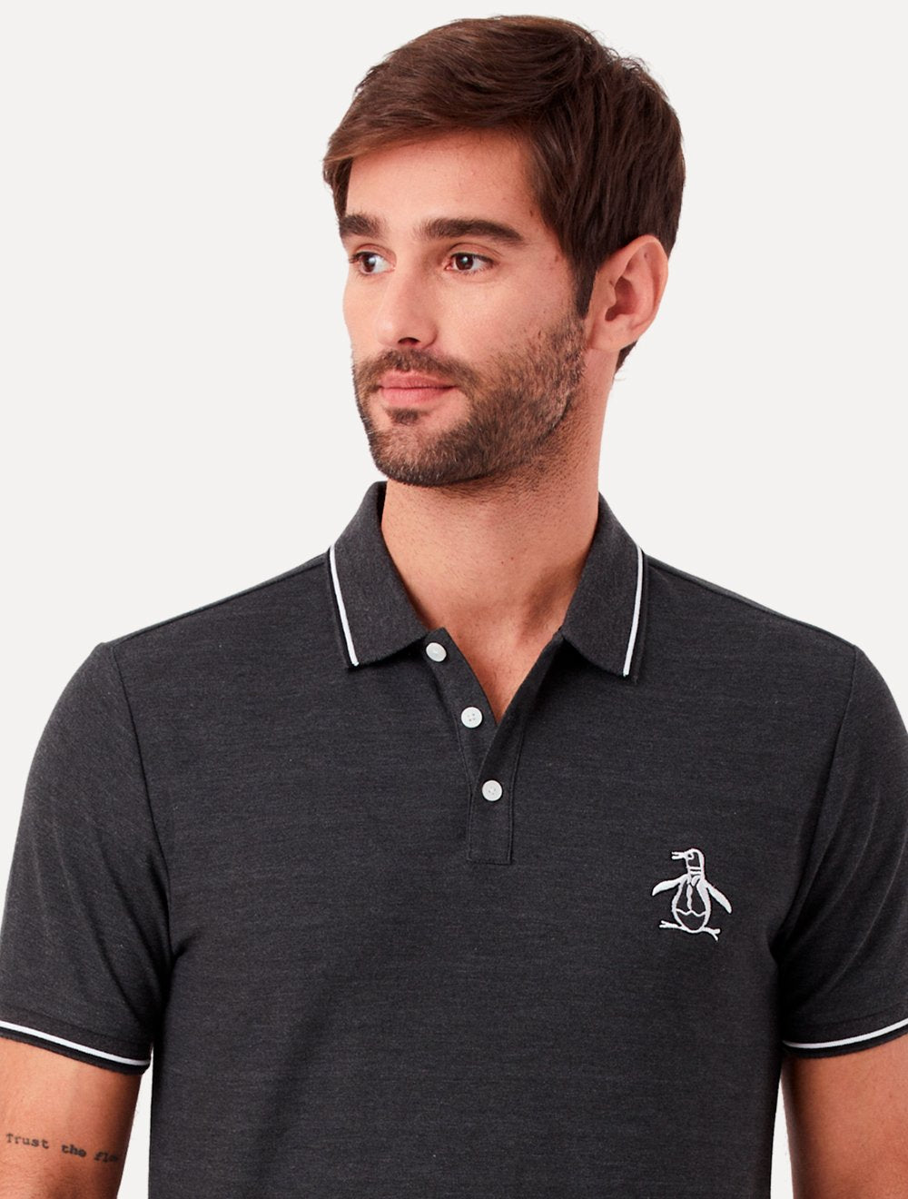 Polo Original Penguin Masculina Piquet Lisa Friso Mega Patch Chumbo Mescla