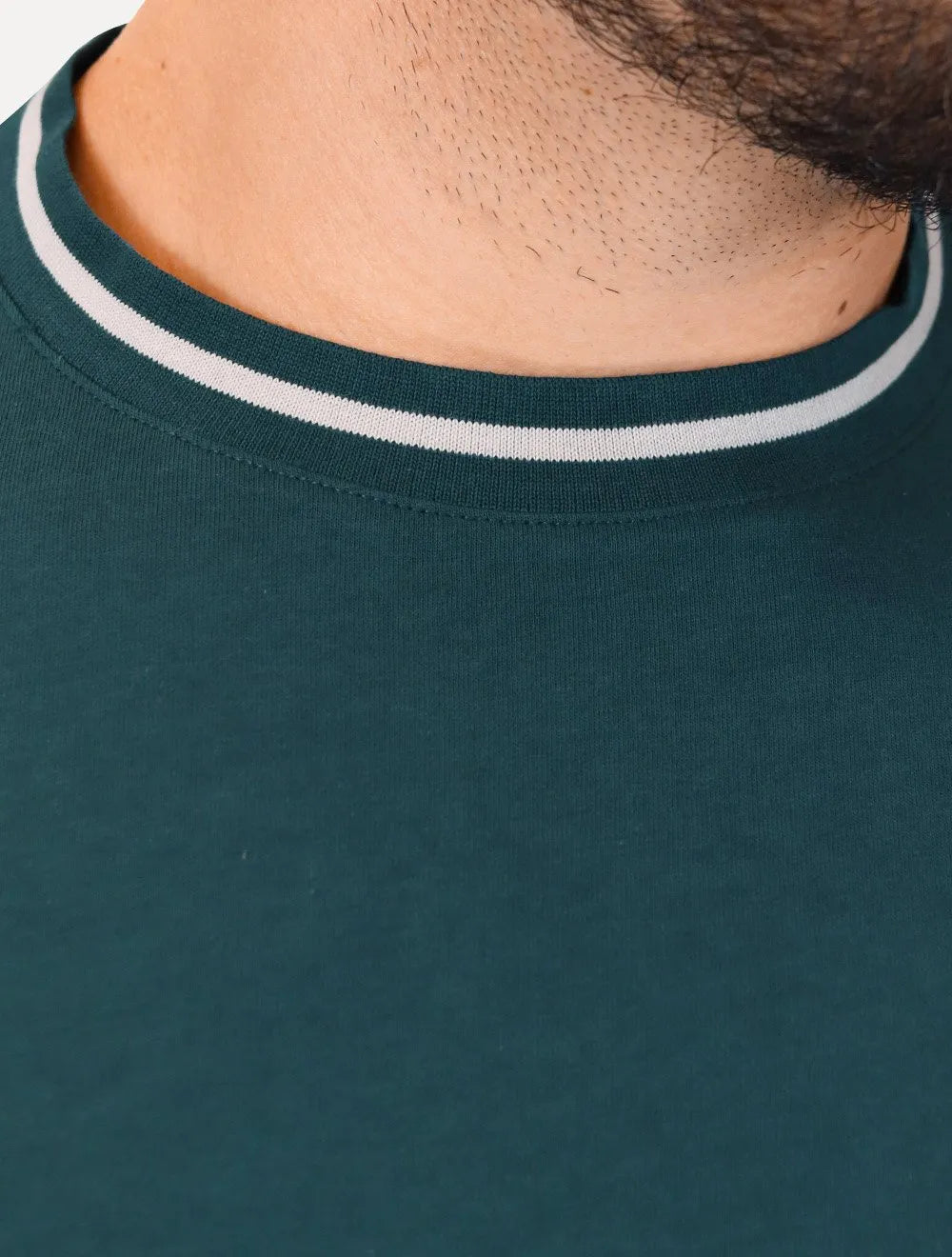 Camiseta Armani Exchange Masculina Regular Fit Manga Verde Floresta