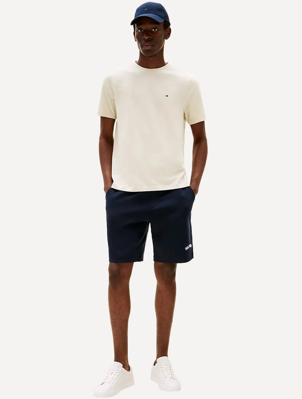 Camiseta Tommy Hilfiger Masculina Slim Fit Essential Stretch Creme