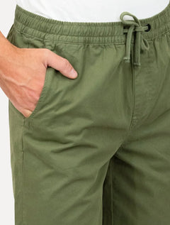 Bermuda Dudalina Masculina Sarja Elástico Algodão Verde Escuro