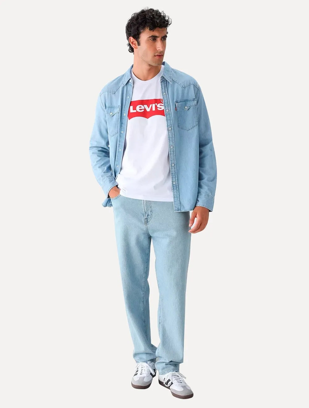 Camiseta Levis Logo Batwing Branca