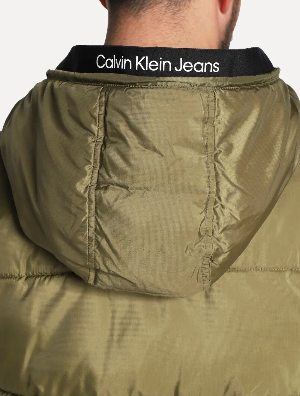 Jaqueta Calvin Klein Jeans Masculina Hoodie Matelassê Sust Logo Verde Oliva