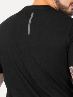 Camiseta Calvin Klein Jeans Masculina Adventure Follow Freedom Preta