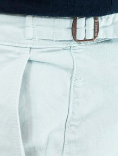 Bermuda Sergio K Chino Sarja Elastano Com Fivela S26 Azul Claro