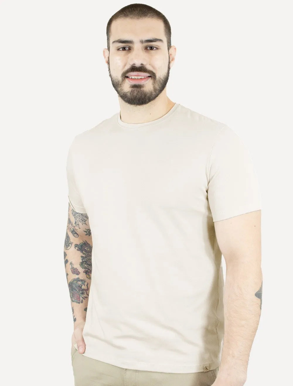 Camiseta Calvin Klein Masculina Barra Tag Off-White