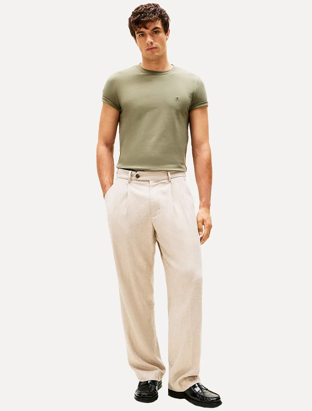 Camiseta Tommy Hilfiger Masculina Essential Cotton Verde Sálvia