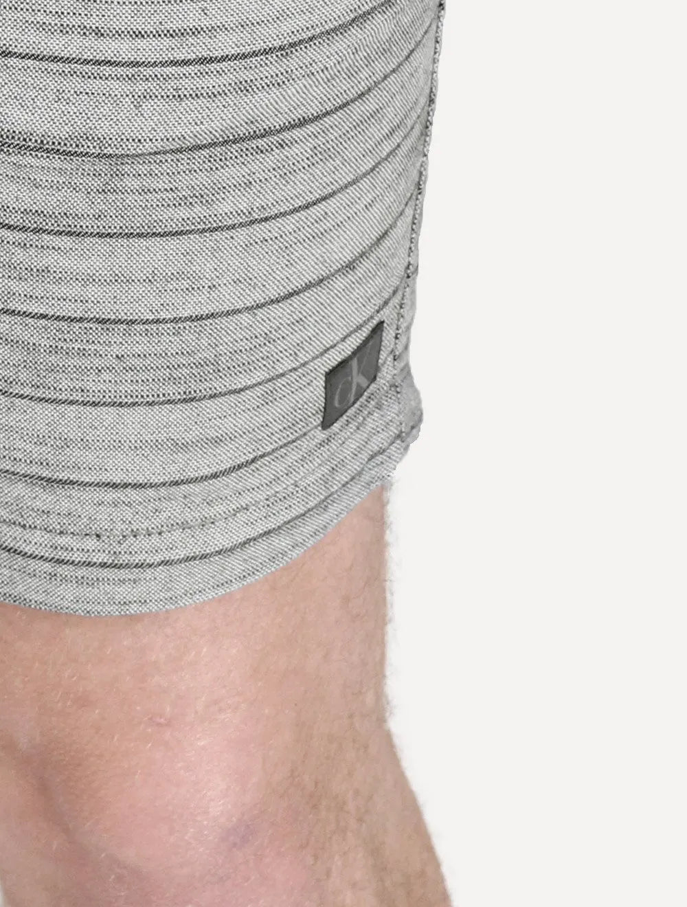 Short Calvin Klein Jeans Masculino Viscose Stripes Chumbo Mescla
