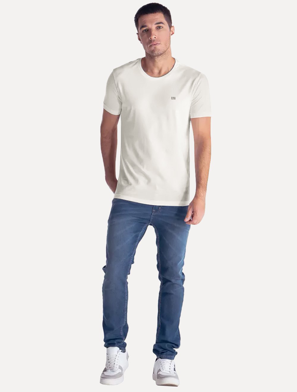 Camiseta King & Joe Masculina Slim Basic Black Small Logo Off-White