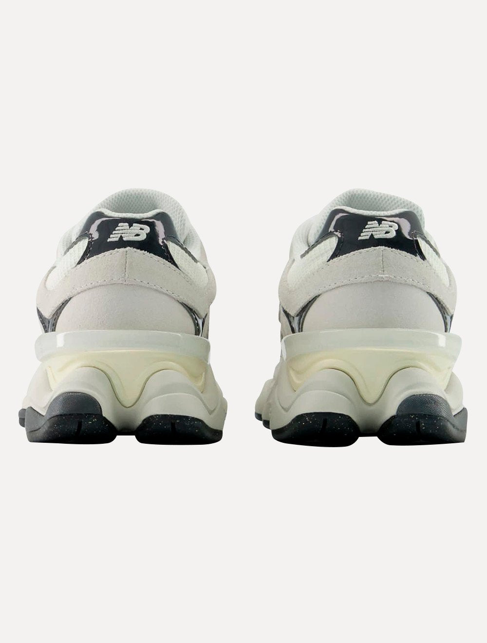 Tênis New Balance 9060 Off-White/ Branco