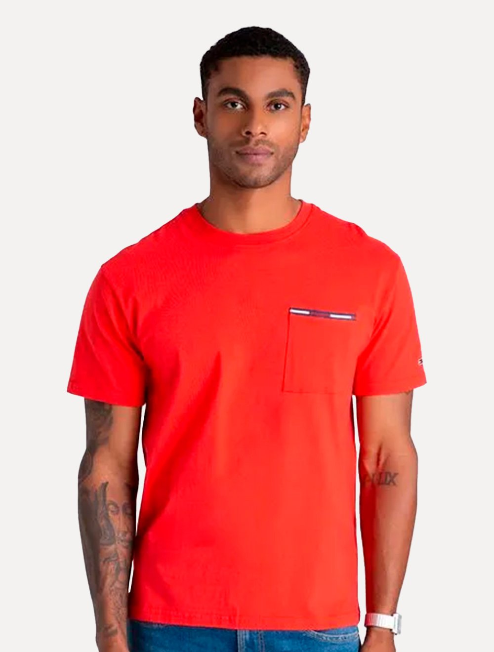 Camiseta Tommy Jeans Masculina Essential Flag Pocket Vermelha