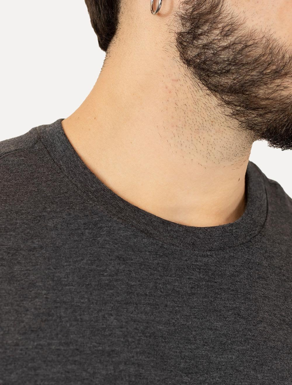 Camiseta Reserva Masculina Regular Paris Stoned Preta