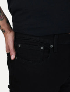 Bermuda Levis Jeans Masculina 412 Slim Shorts Stretch Preta
