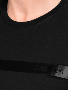 Camiseta Calvin Klein Masculina Line Rubber Logo Preta