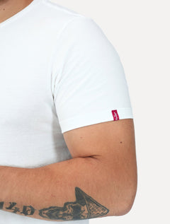 Camiseta Levis Masculina Slim Tag Sleeve Lisa Branca LB002 0141