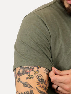Camiseta Reserva Masculina Regular Paris Verde Militar