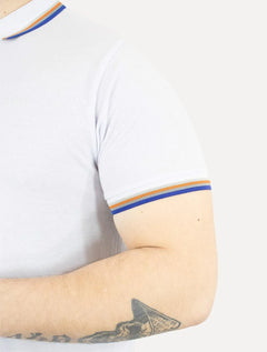 Polo Colcci Masculina Piquet Detalhe Listras Branca