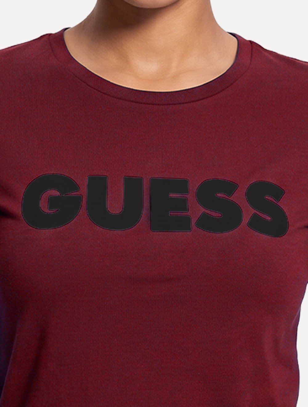 Camiseta Guess Feminina Silk Bold Logo Simple Vemelho Escuro
