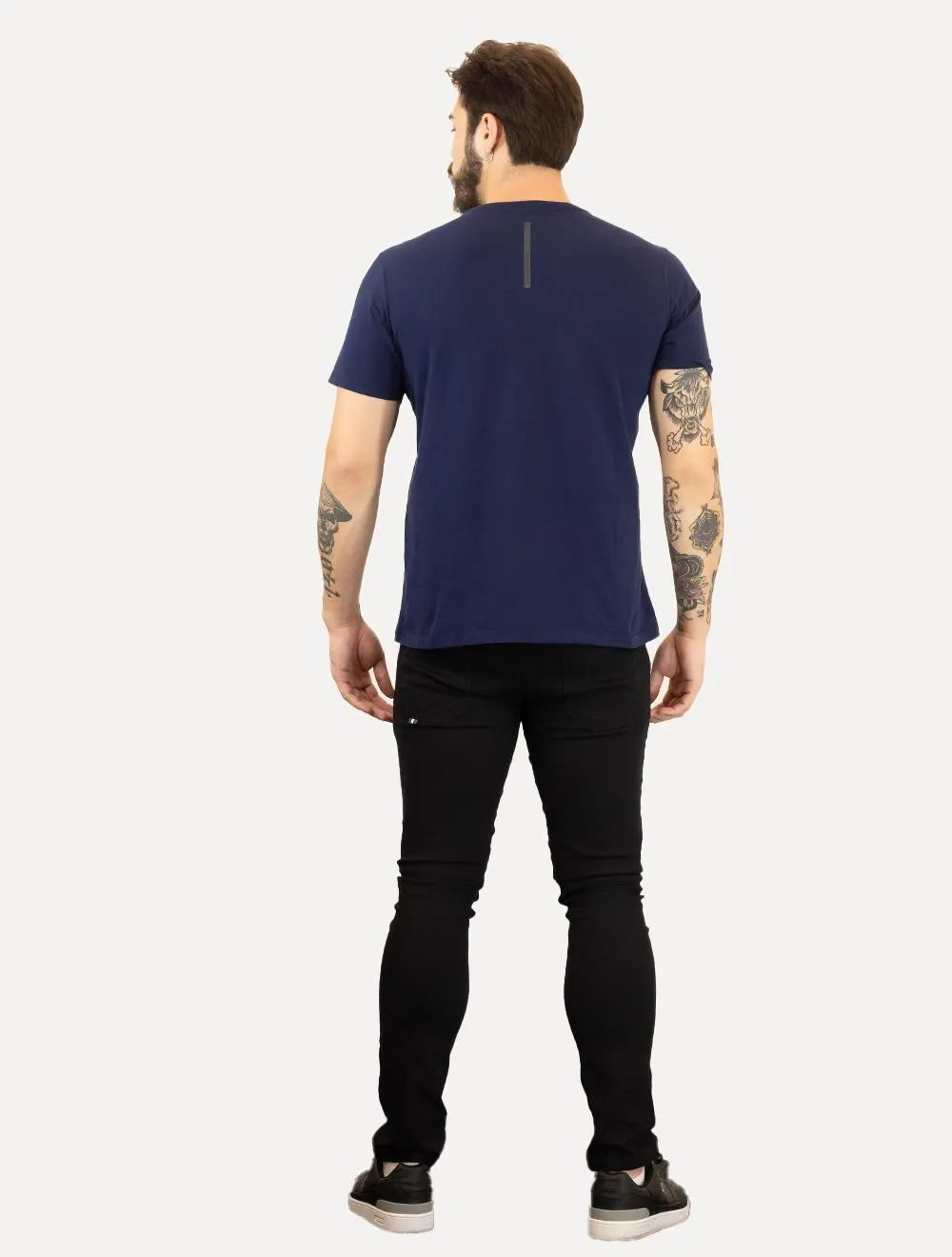 Camiseta Calvin Klein Jeans Masculina New Logo Re Issue Azul Marinho