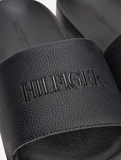 Chinelo Tommy Hilfiger Print Tumble Pool Slide Preto