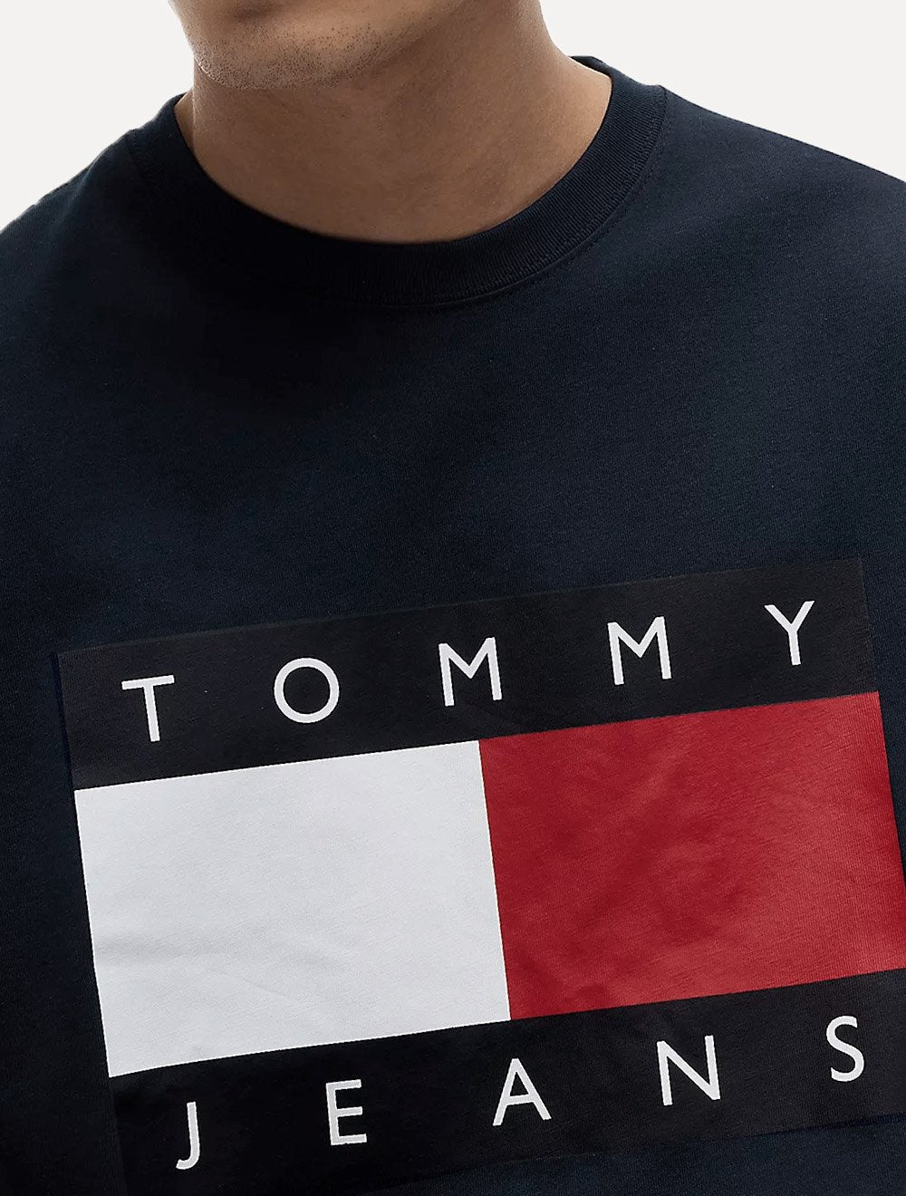 Camiseta Tommy Hilfiger Masculina Regular Big Flag Azul Marinho