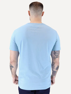 Camiseta Tommy Hilfiger Masculina Outline Flag Script Azul Claro