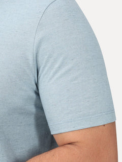 Camiseta Individual Comfort Linho Listrada Silk Logo Azul Claro