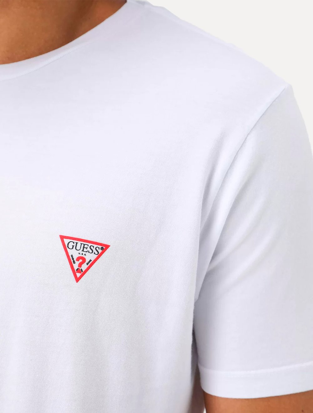 Camiseta Guess Masculina Original Small Triangle Branca