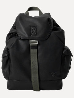 Mochila Calvin Klein Jeans Cargo Flap PU Preta