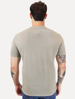 Camiseta King & Joe Masculina Estonada Basic Mono Small Logo Cinza Médio