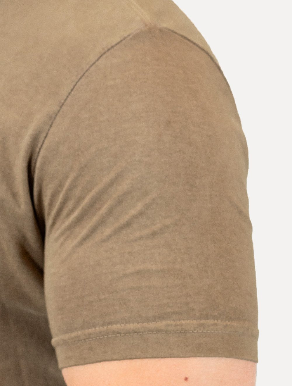 Camiseta King & Joe Masculina Estonada Basic Mono Small Logo Marrom