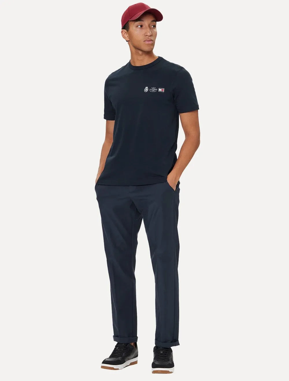 Camiseta Tommy Hilfiger Masculina Regular Small Crest Outline Azul Marinho