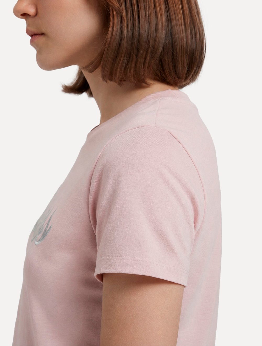 Camiseta Guess Feminina Signature Embroidery Logo Rosa Claro