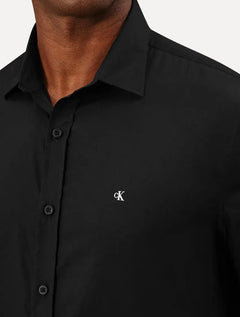 Camisa Calvin Klein Jeans Masculina Manga Curta Básica Light CK Logo Peito Preto